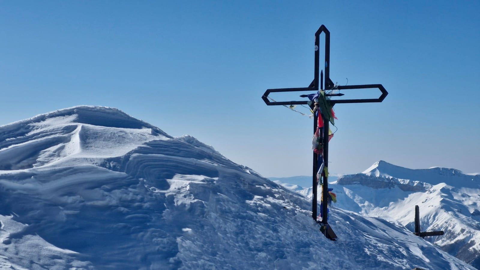 Das Wesentliche — Gipfelkreuz